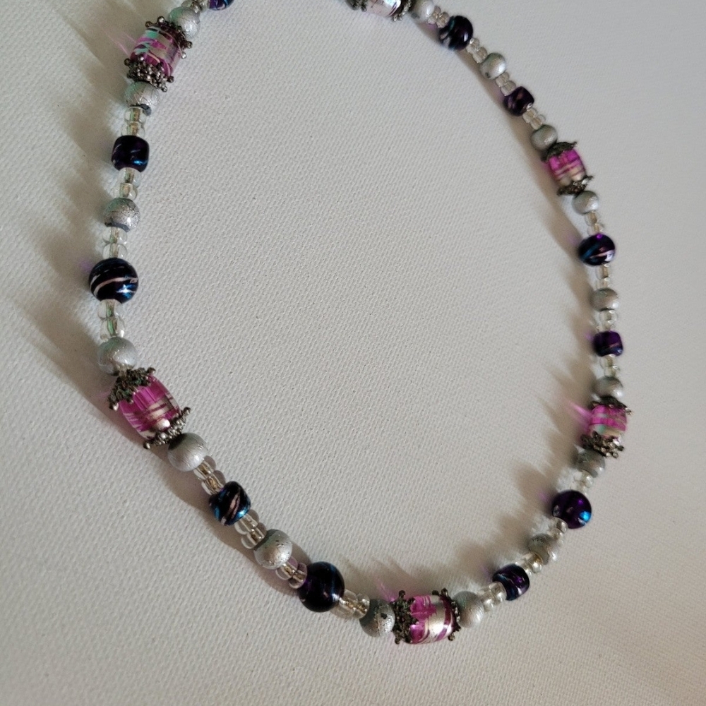 Pink and Silver Beaded Necklace with Metallic Sheen - Picture 3 of 3